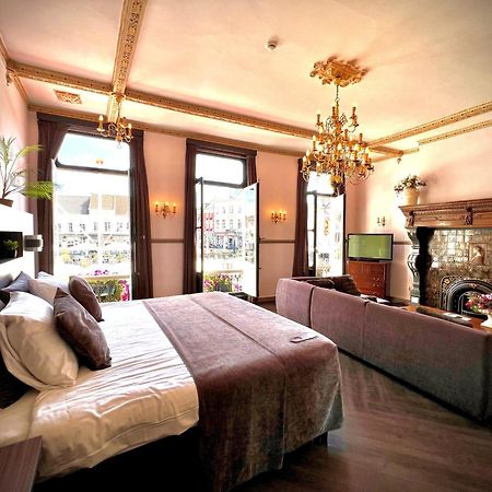 Grand Cafe Hotel De Bourgondier Берген оп Зоом Екстериор снимка